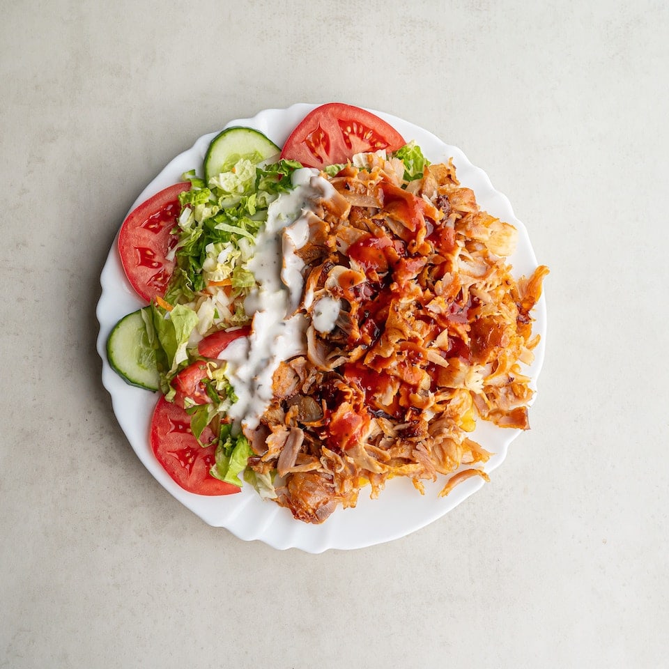 The Döner Kebap is one of the most popular dishes in German cities like Berlin. Kebab: a name that people know unites masses for years with its good spices and side dishes
